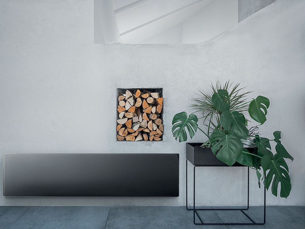 Элегантность декоративной панели NOBO цвете "Антрацит" Элегантность декоративной панели NOBO цвете "Антрацит"